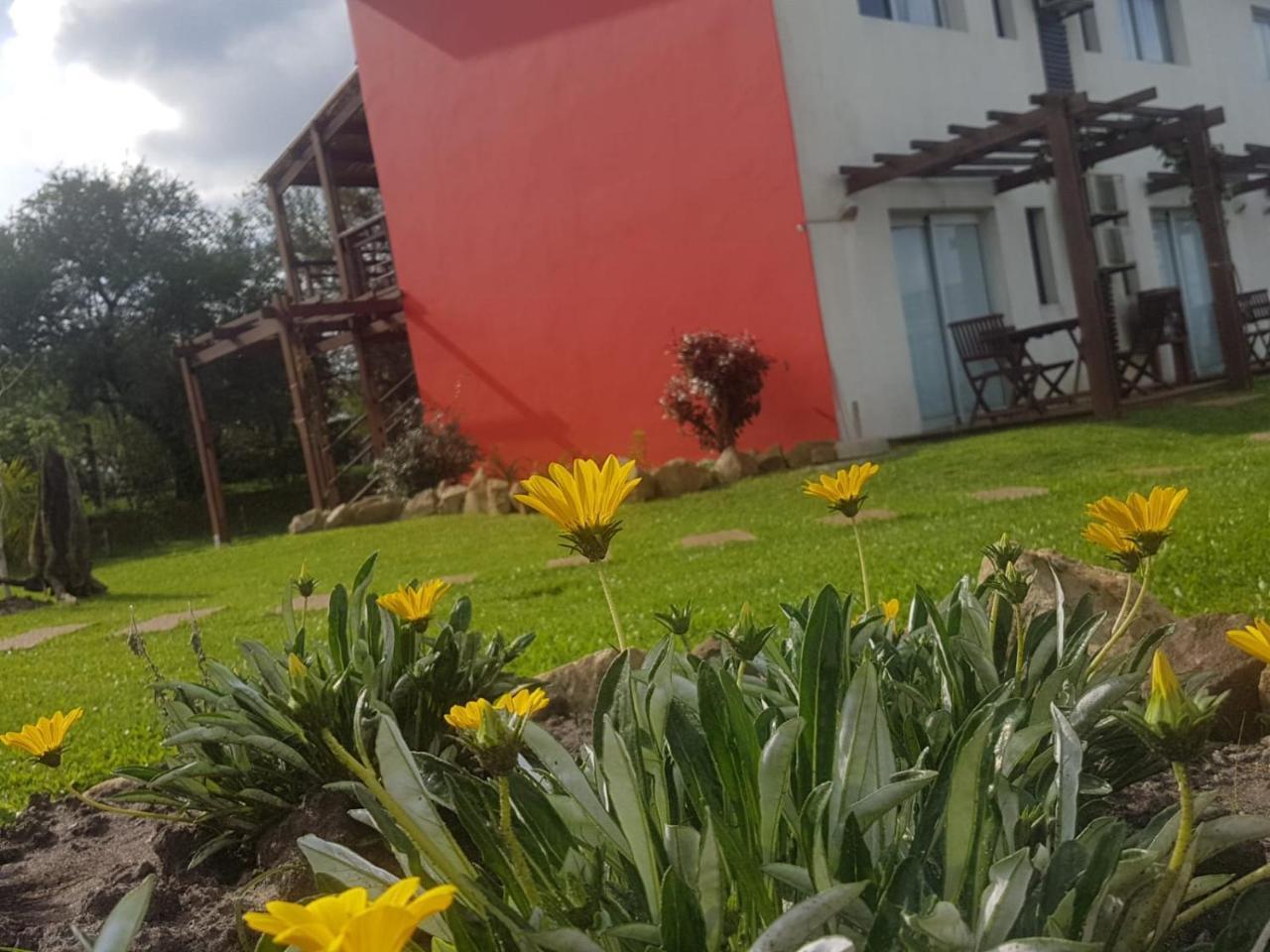 Complejo Juanjo Ramos Hotel Termas del Daymán Exterior foto
